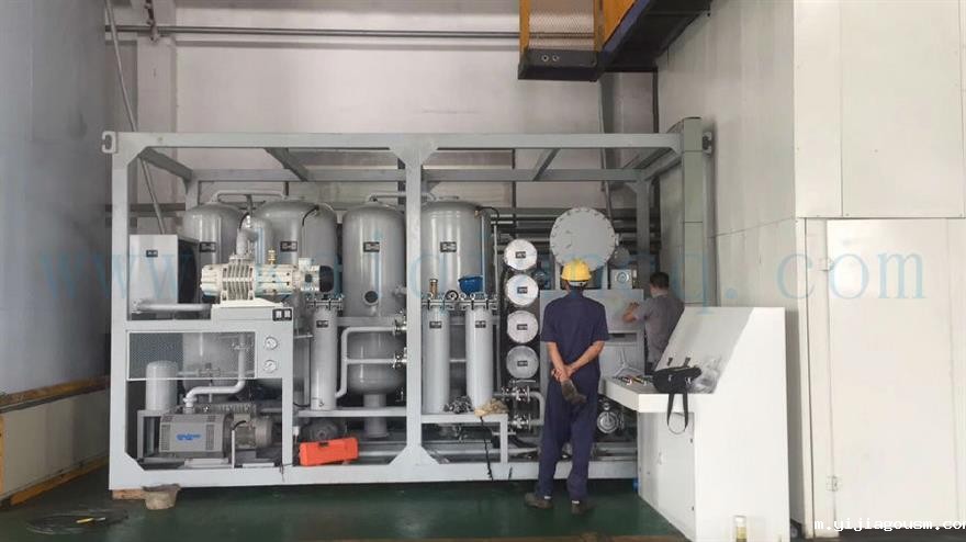 南京乾鼎长环保能源发展公司滤油机现场 (2).jpg 南京环保公司双级真空滤油机现场使用